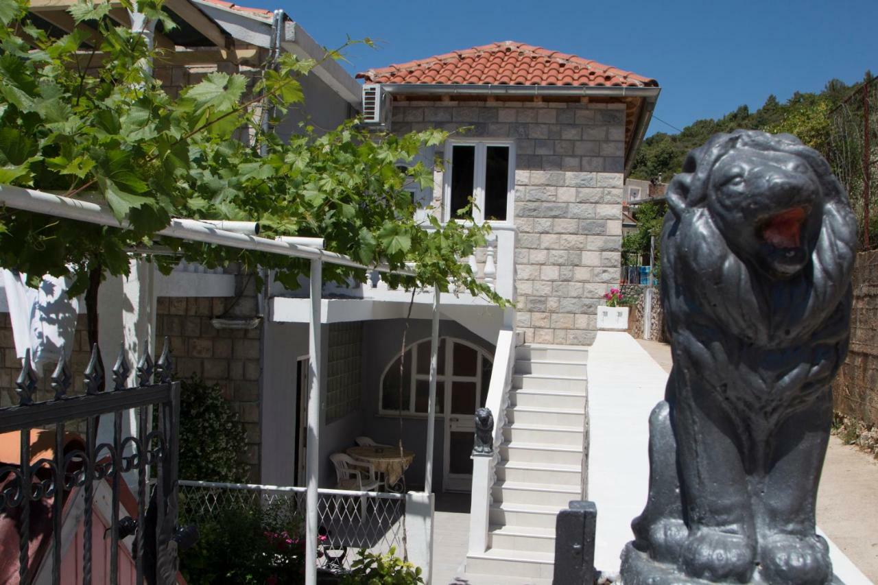 Guesthouse Mehic Dubrovnik Exterior photo